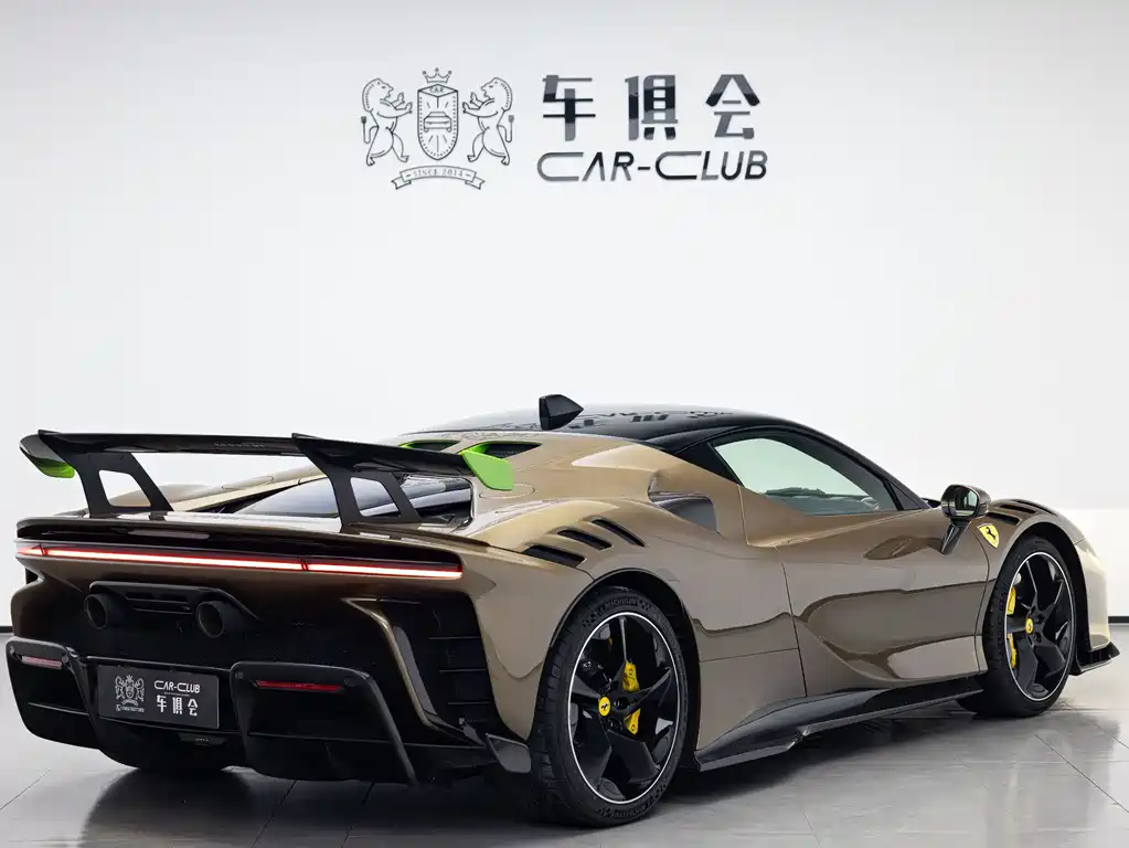 SF90 SF90 2026款 3.9 T 自动