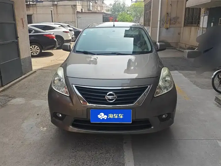 Nissan Sunny 1.5 XE CVT Comfort