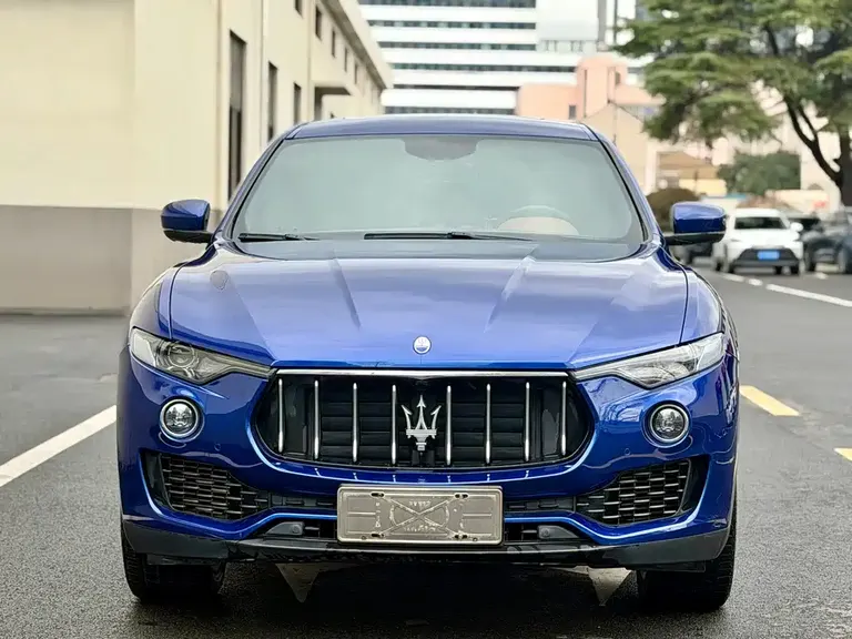 Maserati Levante 3.0 T Standard