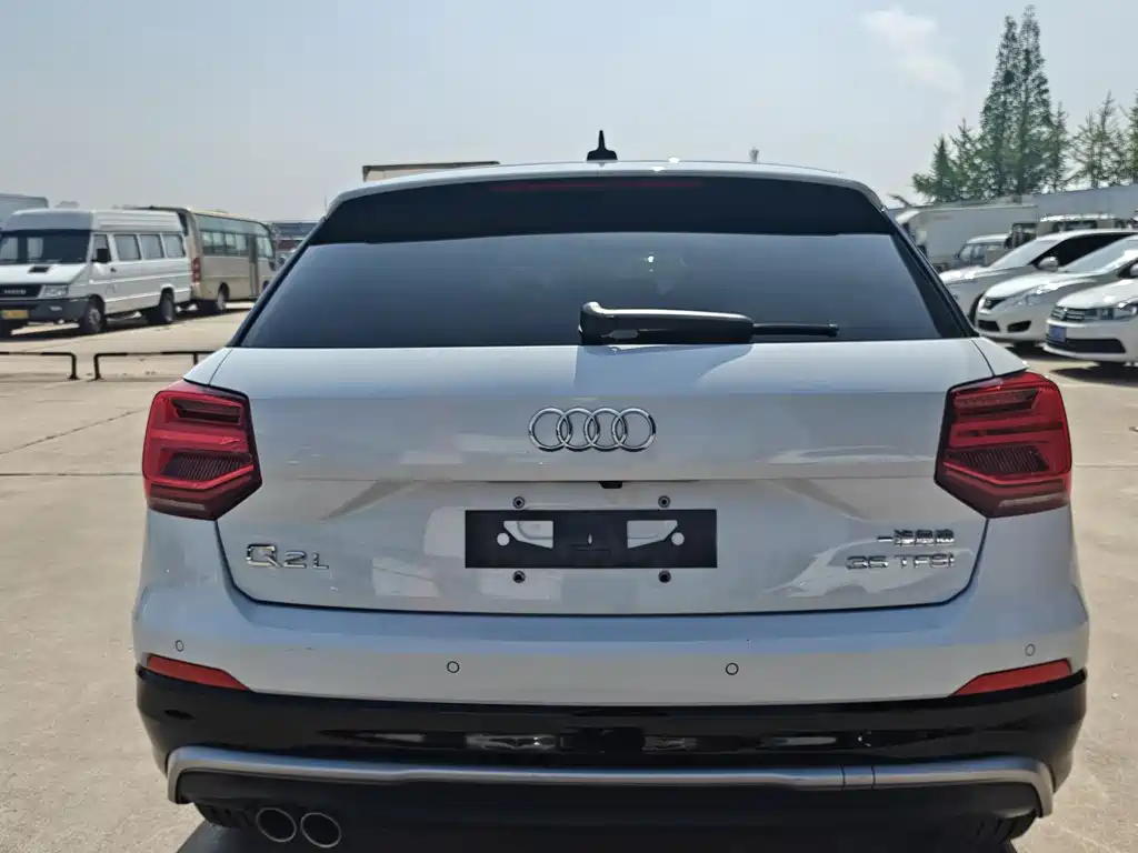 Audi Q2 L 35 TFSI Fashion Dynamic CN-VI