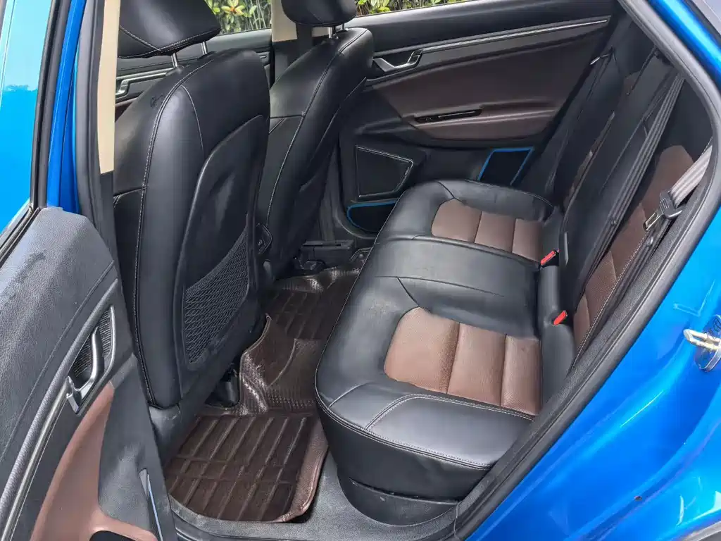 Emgrand GS Grace 1.3 T Auto Premium Style