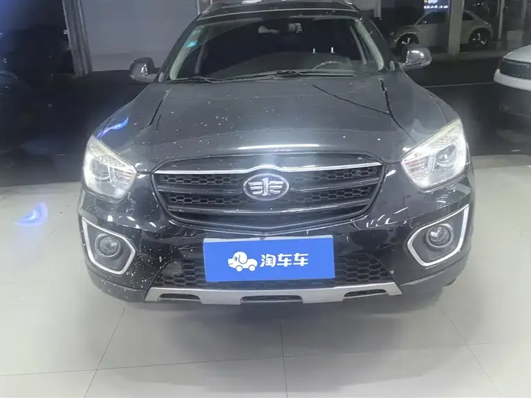 Besturn X80 2.0 L Auto Luxury