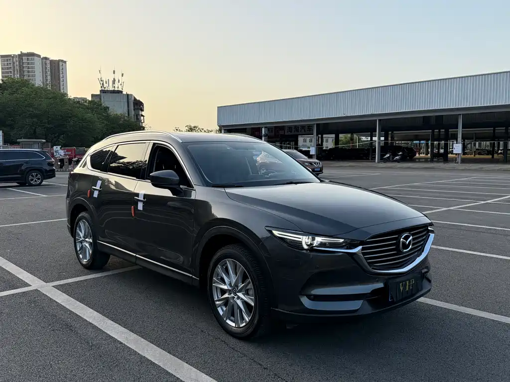 Mazda CX-8 2.5 L 2 WD Distinguished