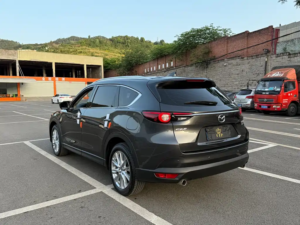 Mazda CX-8 2.5 L 2 WD Distinguished