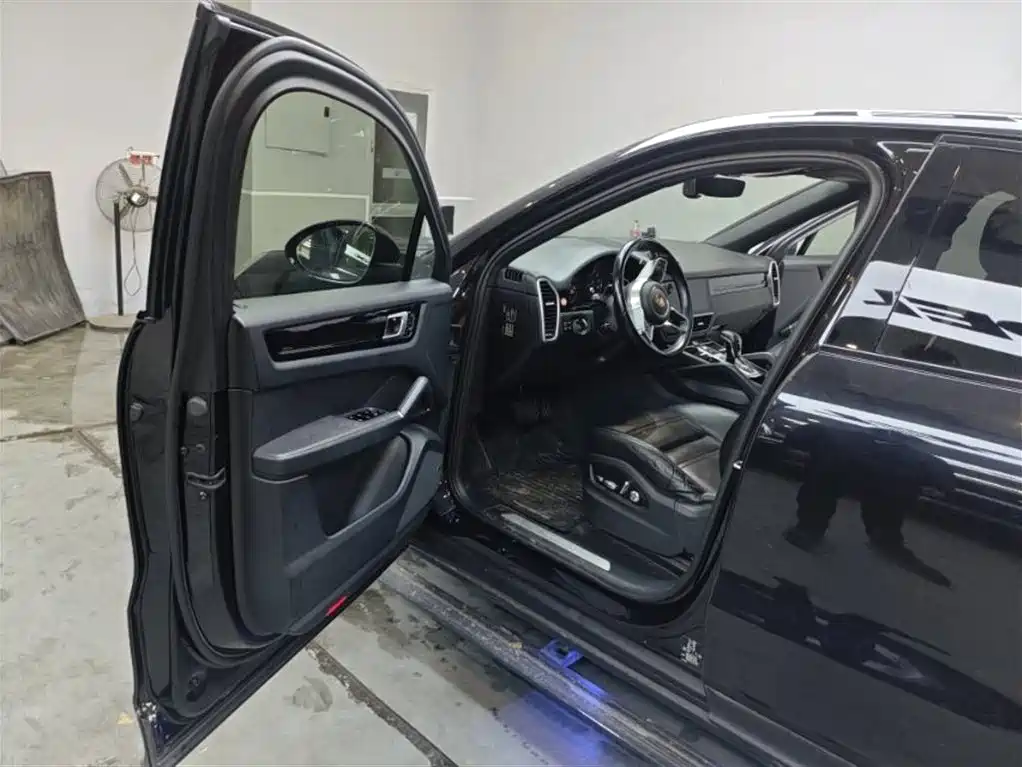 Cayenne NEV Cayenne E-Hybrid 2.0 T