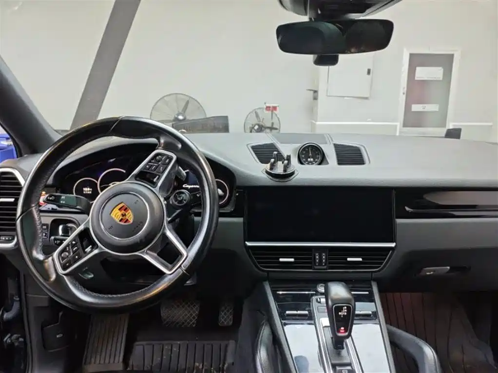 Cayenne NEV Cayenne E-Hybrid 2.0 T
