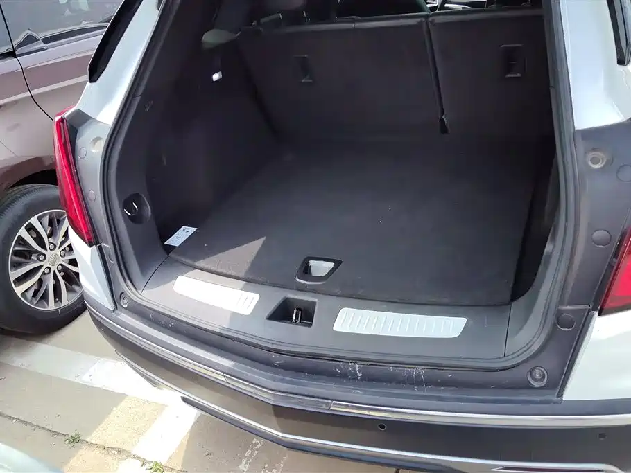 Cadillac XT5 Facelift 28 T Luxury