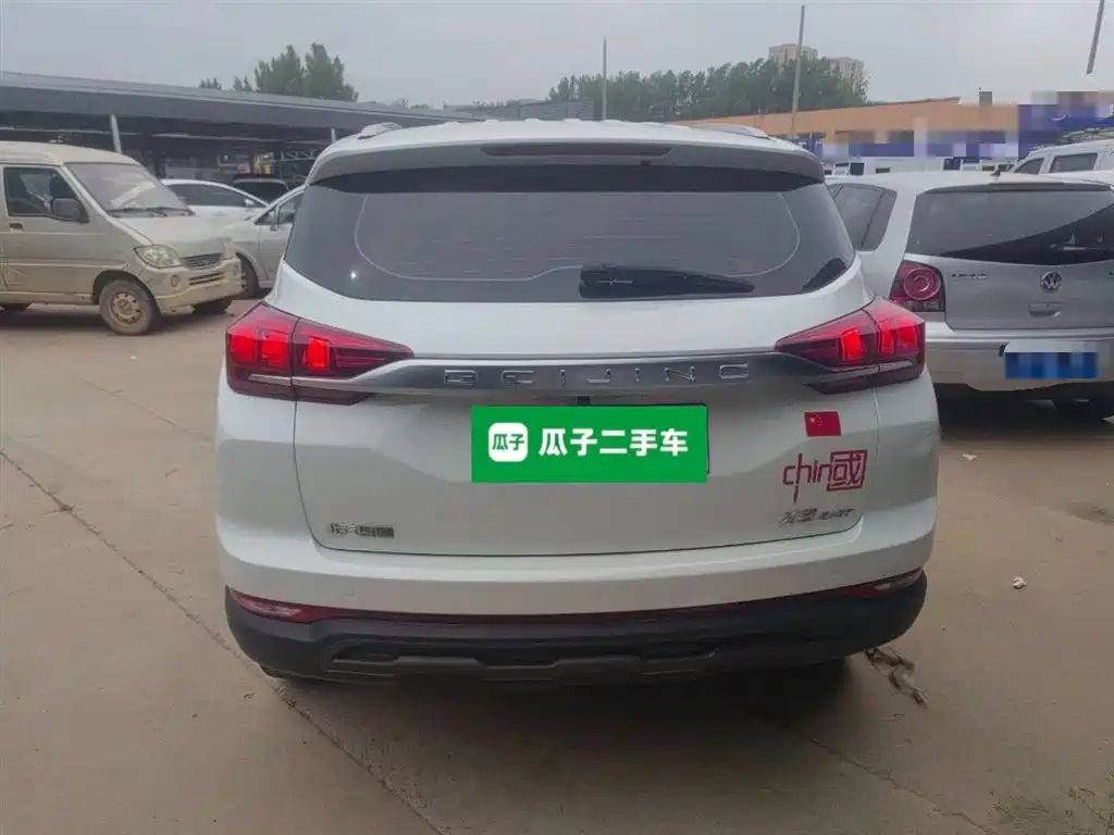 BAIC X3 1.5 T CVT Glory