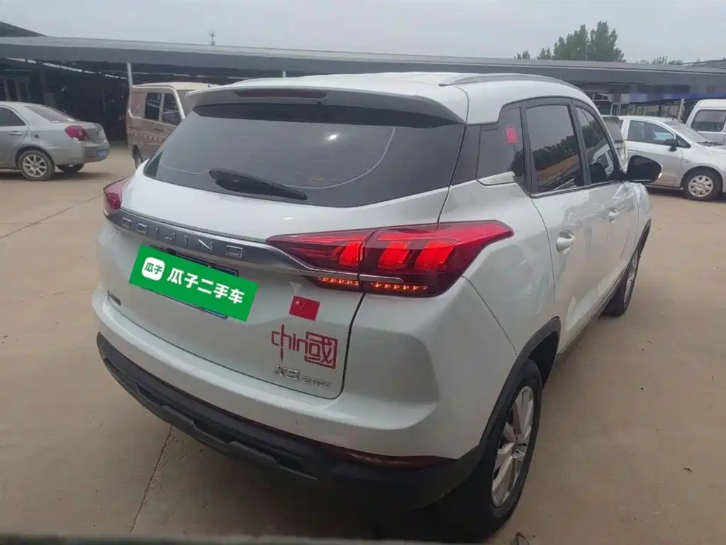 BAIC X3 1.5 T CVT Glory