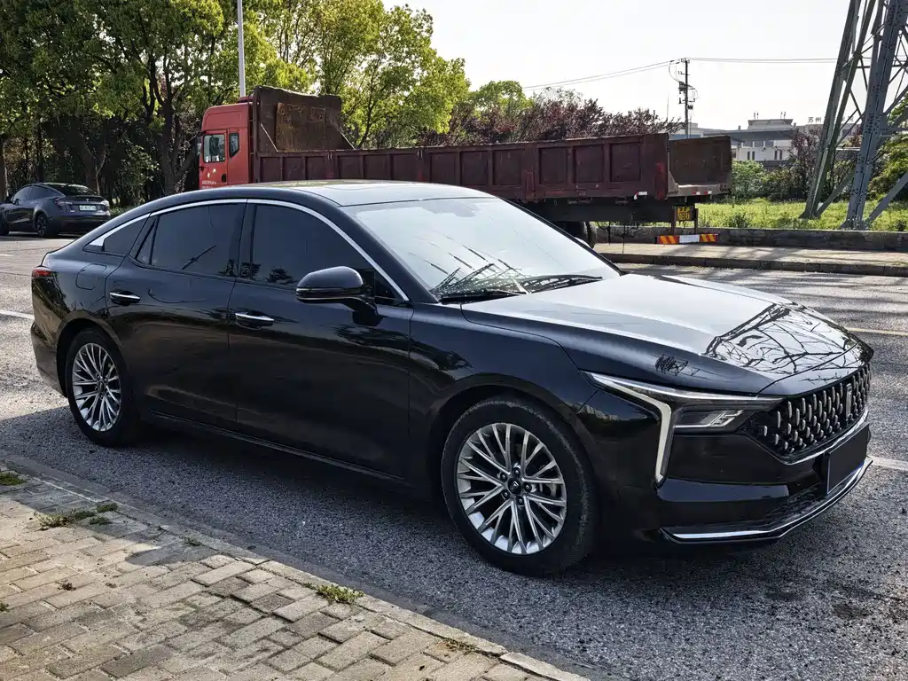 Besturn B70 3 rd Gen 1.5 T Auto Pleasure 70 Anniversary