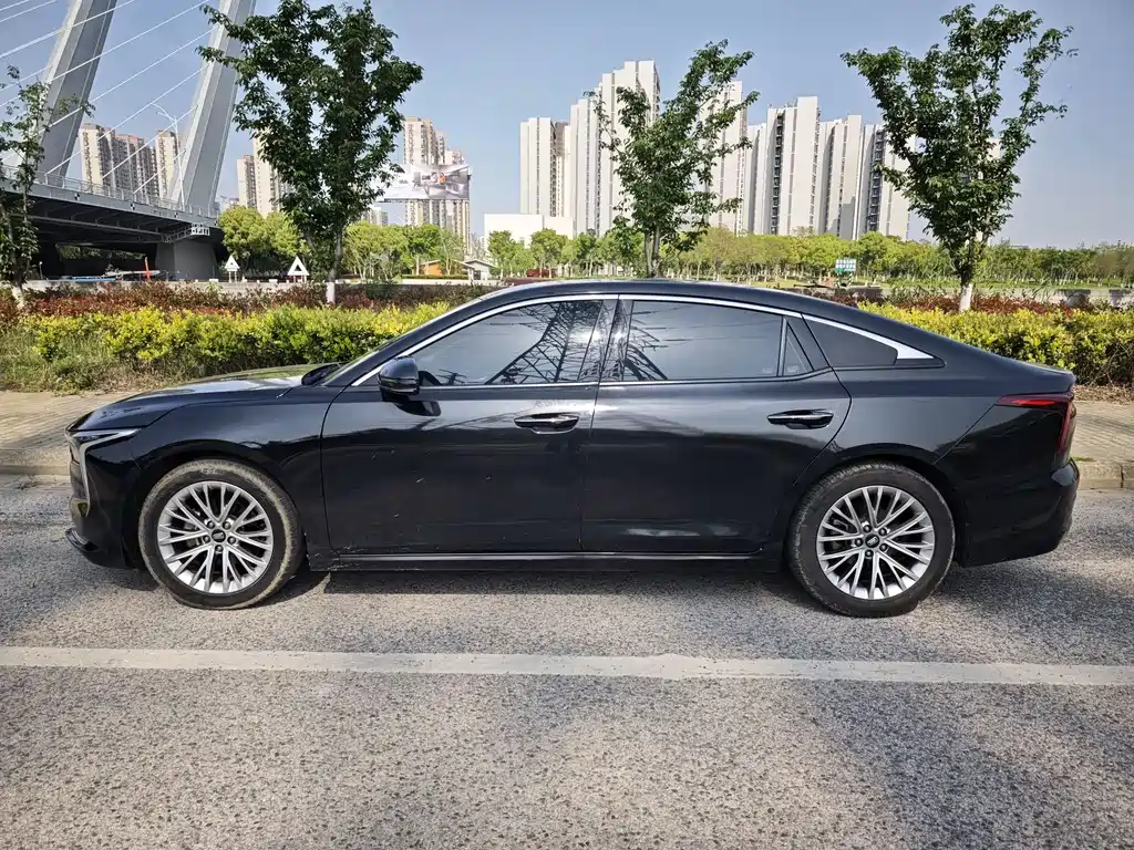 Besturn B70 3 rd Gen 1.5 T Auto Pleasure 70 Anniversary