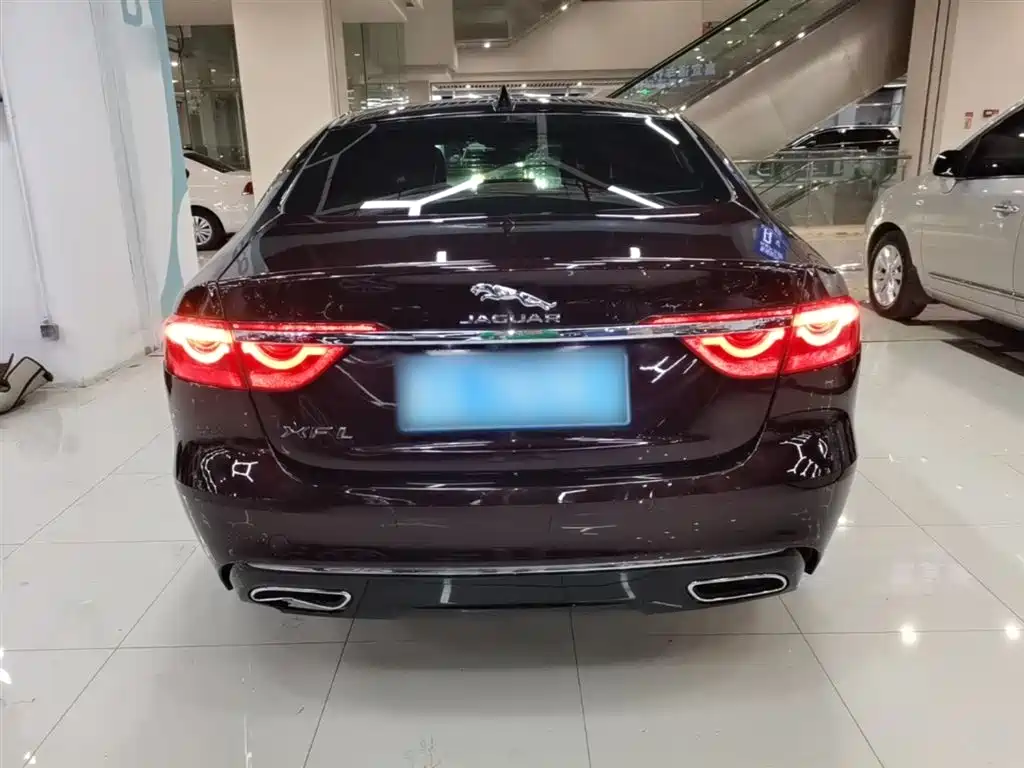 Jaguar XFL XFL 2.0 T 200 PS Elite