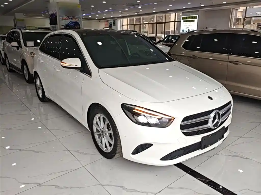 Mercedes-Benz B-Class B 200 Fashion