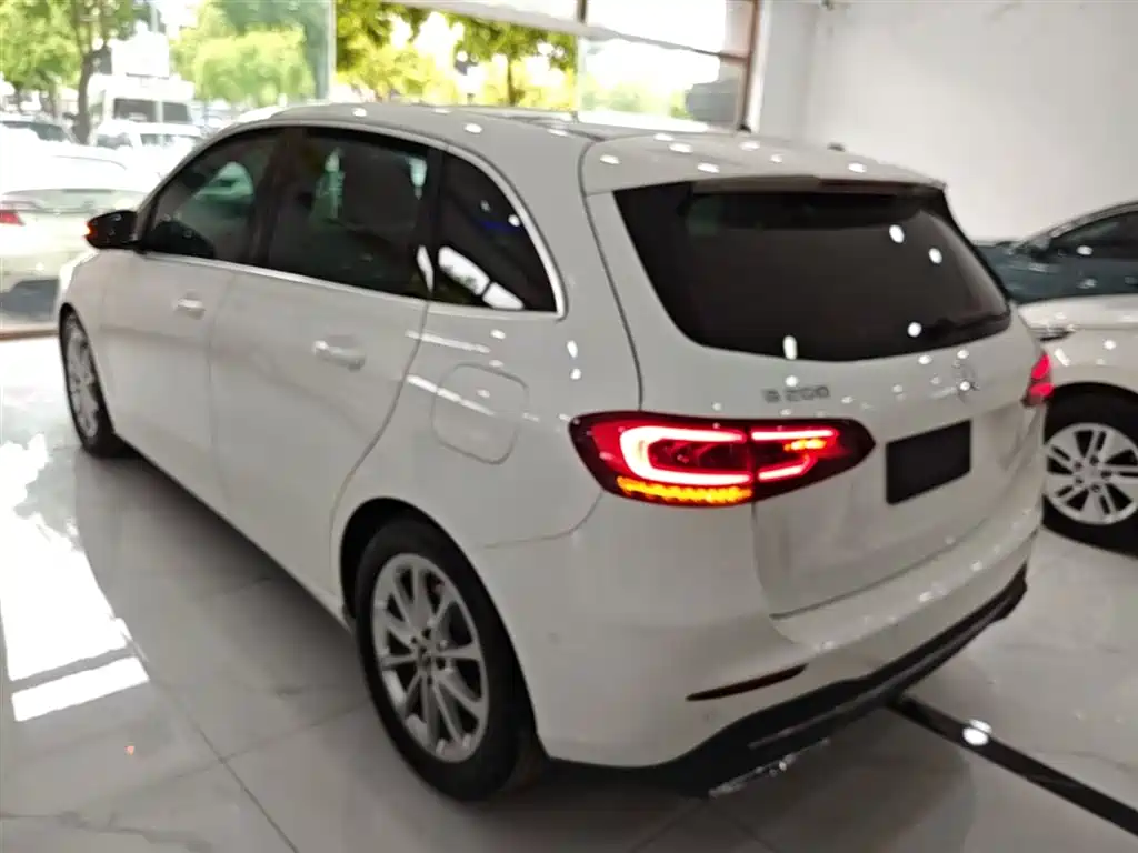 Mercedes-Benz B-Class B 200 Fashion