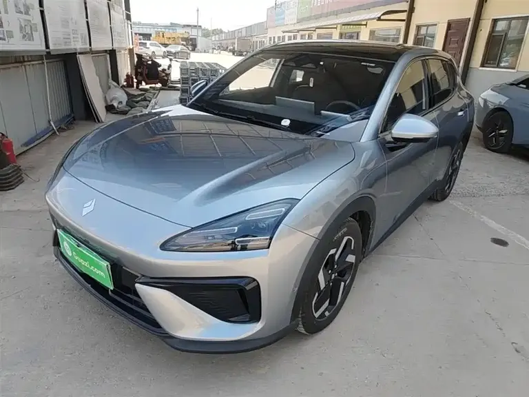 Baojun Yunhai 140 km PHEV