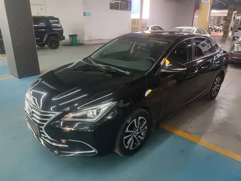Changan Eado 1.6 L GDI Auto Fashion