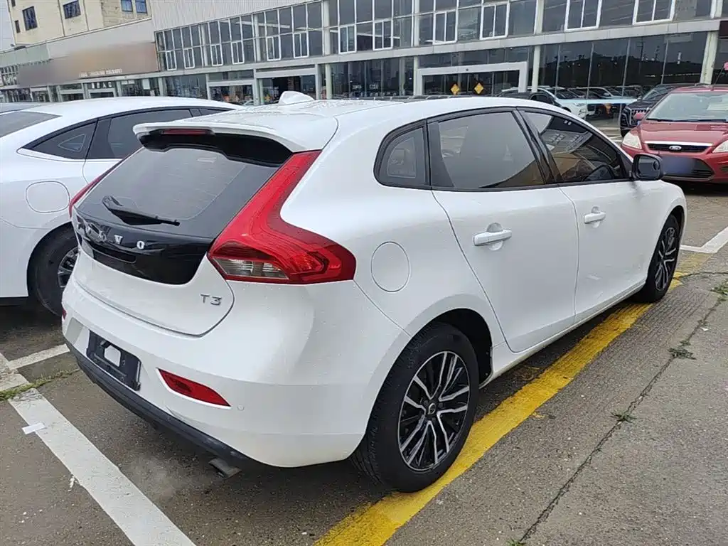 Volvo V40 T3 Smart Ease