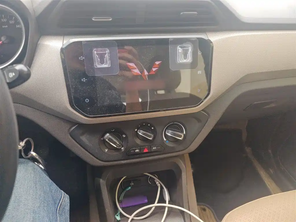 Wuling Hongguang 1.5 L S Comfort CN-VI LAR