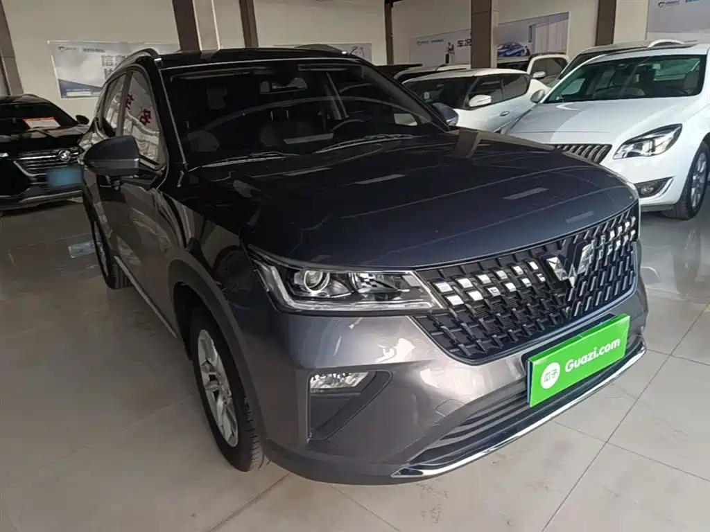 Wuling Xingchi 五菱星驰 2022款 1.5 L 手动自在型