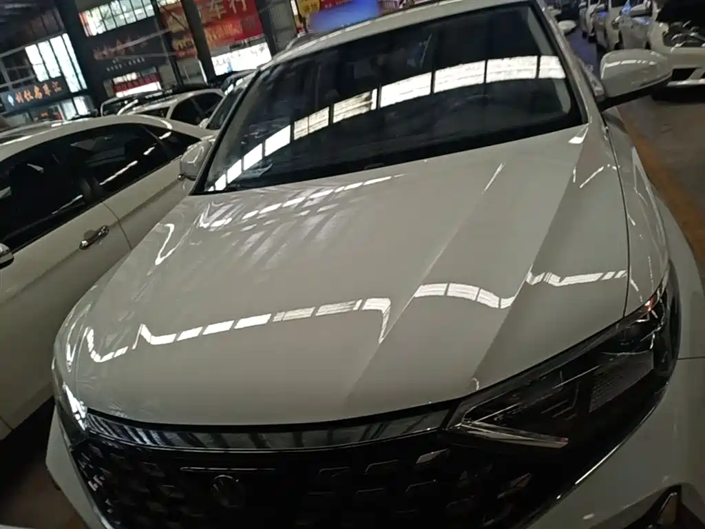 Jetta VS7 280 TSI Auto Progressive