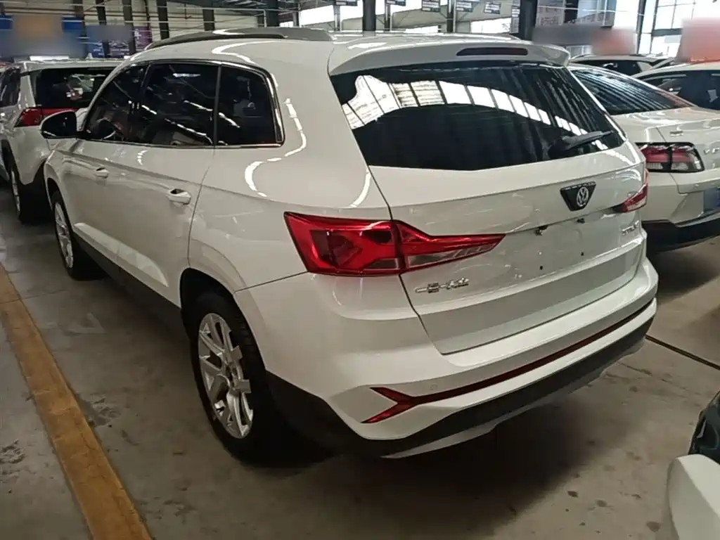 Jetta VS7 280 TSI Auto Progressive