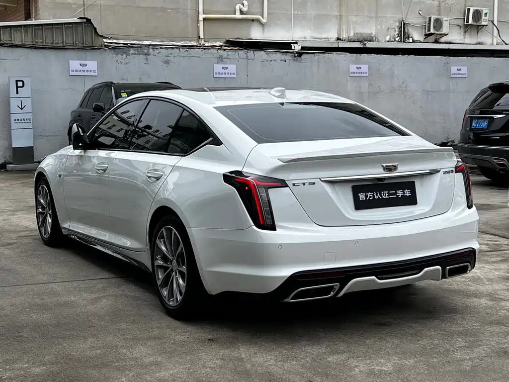 Cadillac CT5 Facelift 28 T Leading Sport