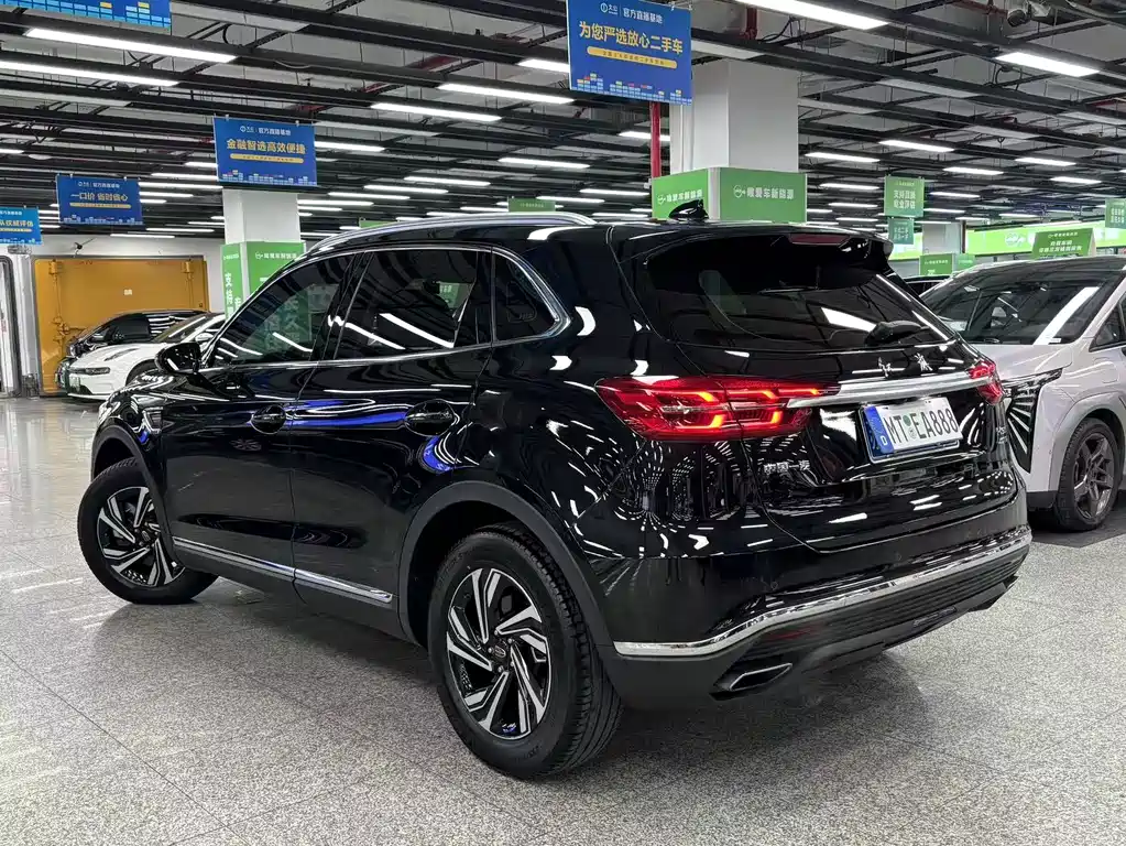 Hongqi HS5 Facelift 2.0 T Connected Flagship Enjoyment