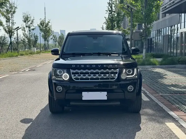 Land Rover Discovery 3.0 SC V6 HSE Luxury
