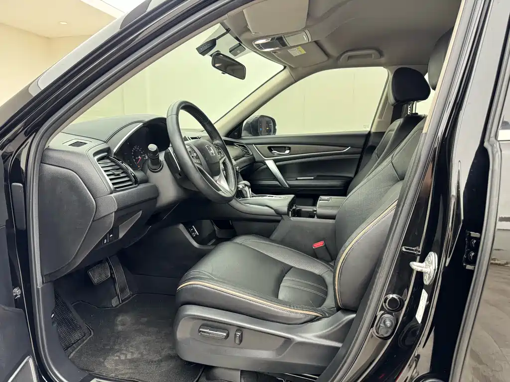 Avancier 240 TURBO 2 WD Comfort Enjoyment