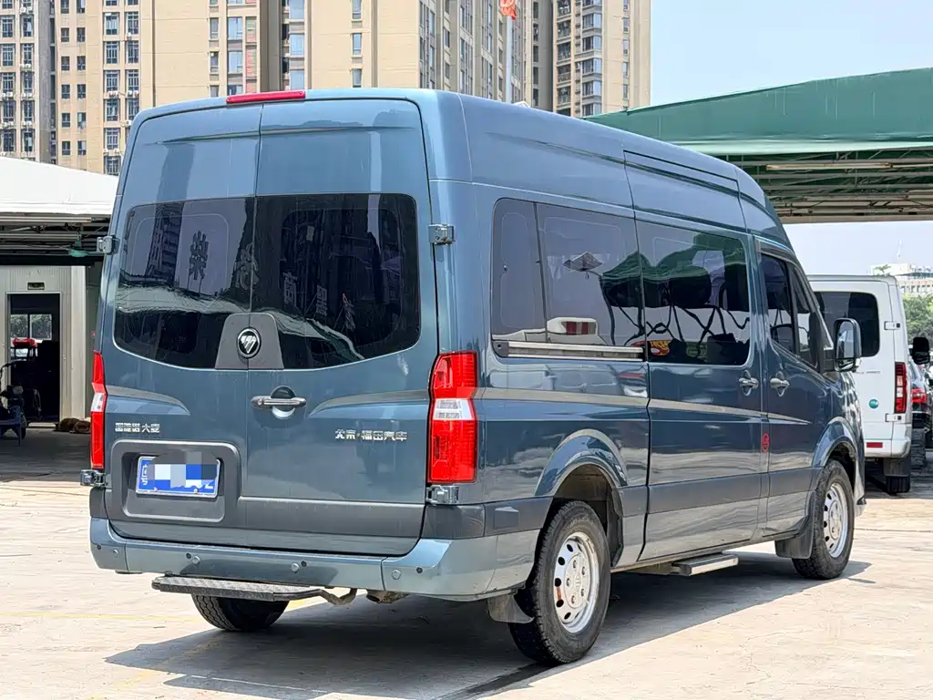 Tuyano Damai 图雅诺大麦 2023款 2.0 T手动 长轴中顶 后单胎7座