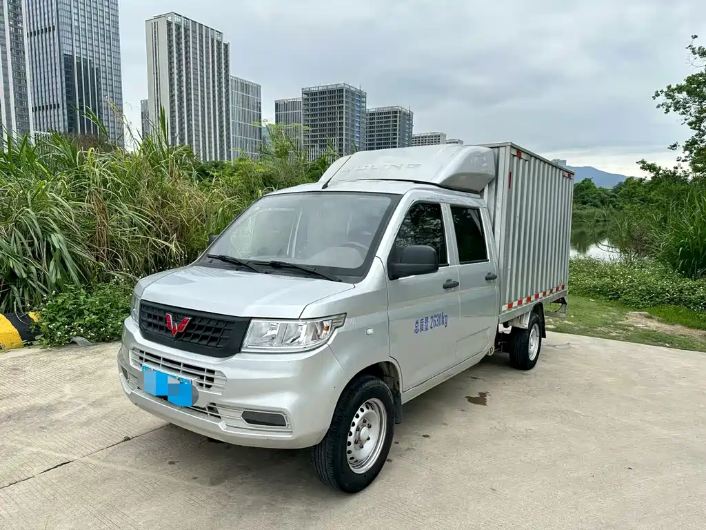 五菱荣光新卡专用车 五菱荣光新卡专用车 2020款 1.8 L单排翼开启售货车LJ479 Q6
