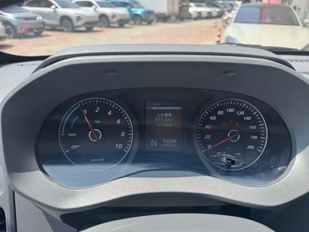 Wuling Yangguang 五菱扬光 2025款 400 km 客车版舒适型