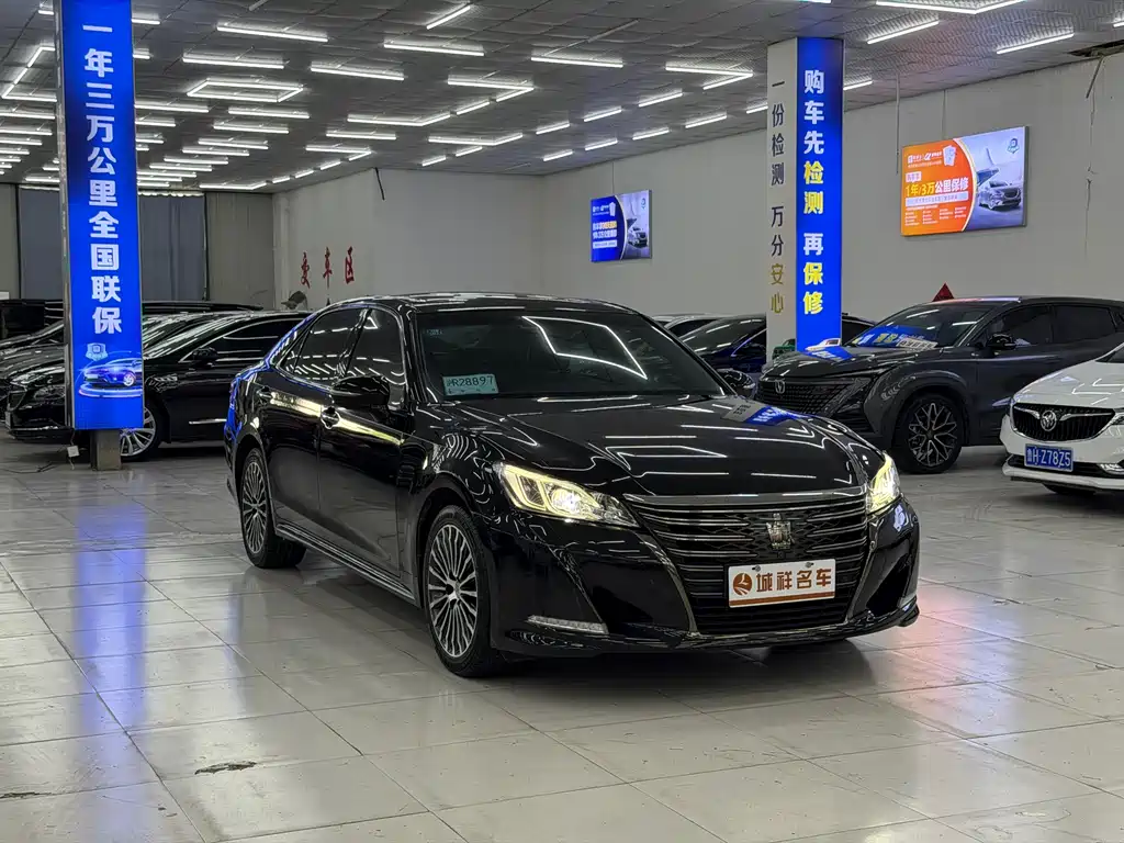 Crown 2.0 T Sport