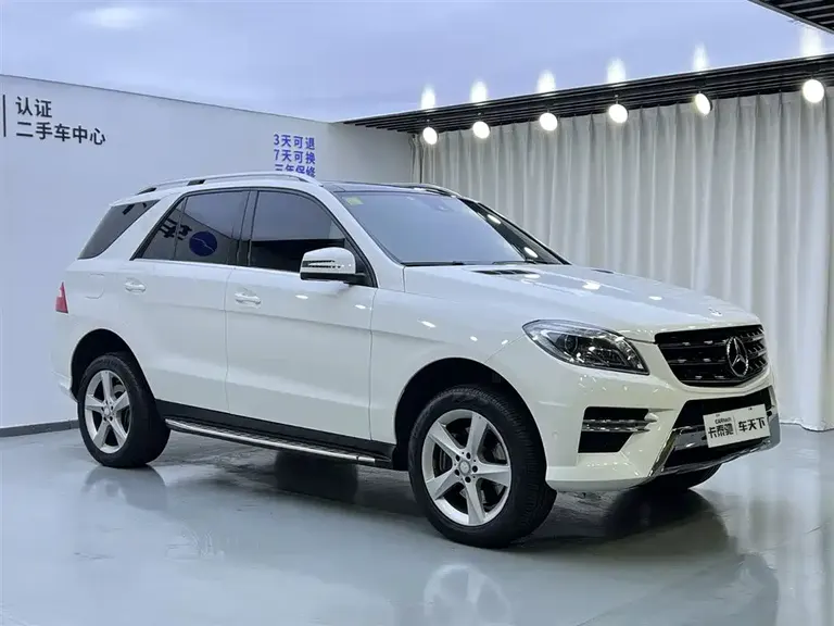 Mercedes-Benz M-Class ML 400 4 MATIC Dynamic