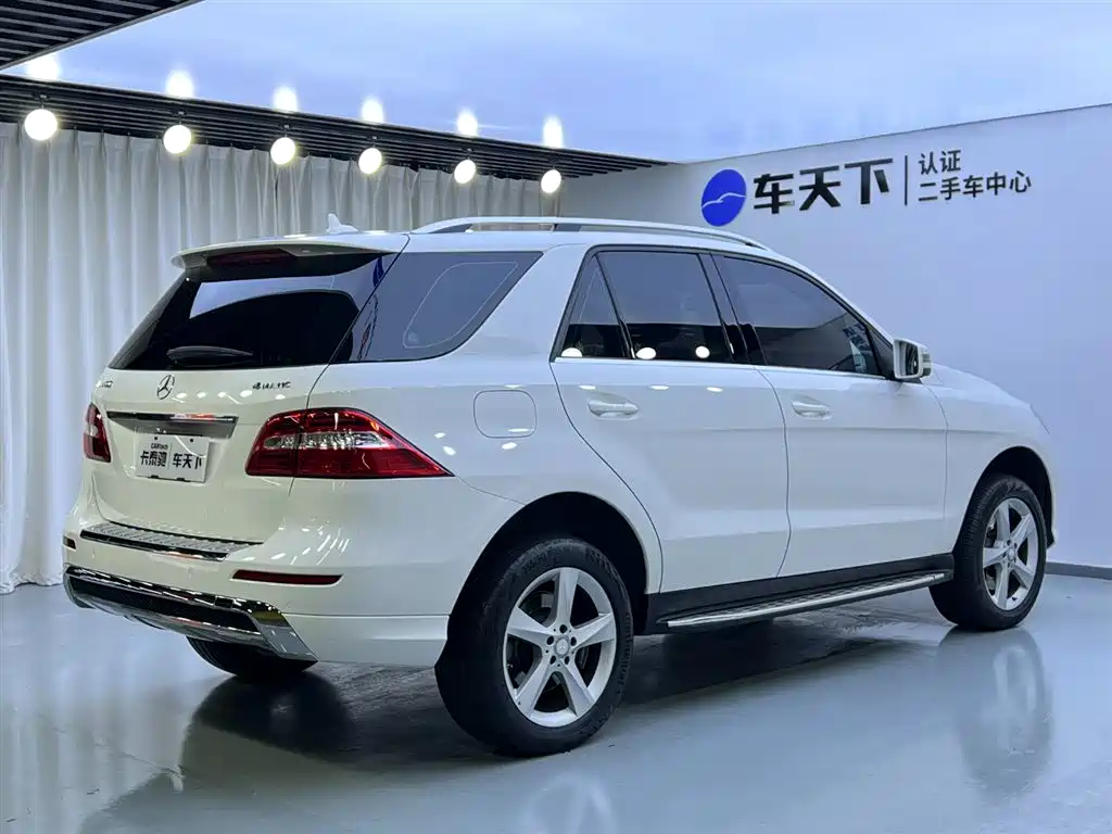 Mercedes-Benz M-Class ML 400 4 MATIC Dynamic