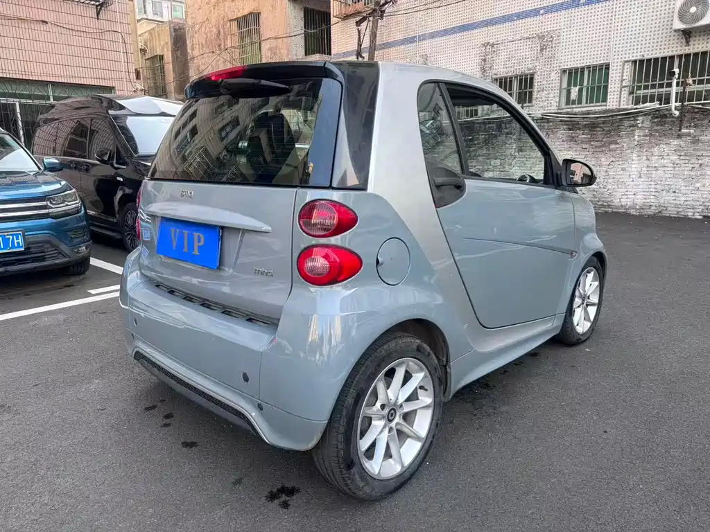 smart fortwo 1.0 MHD Hardtop Standard