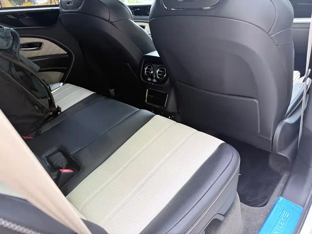 Bentayga 4.0 T V8