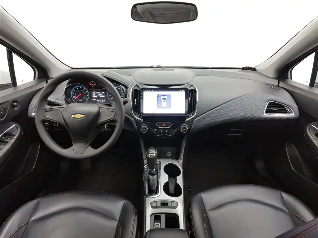 Cruze 320 Auto Pioneer Sunroof