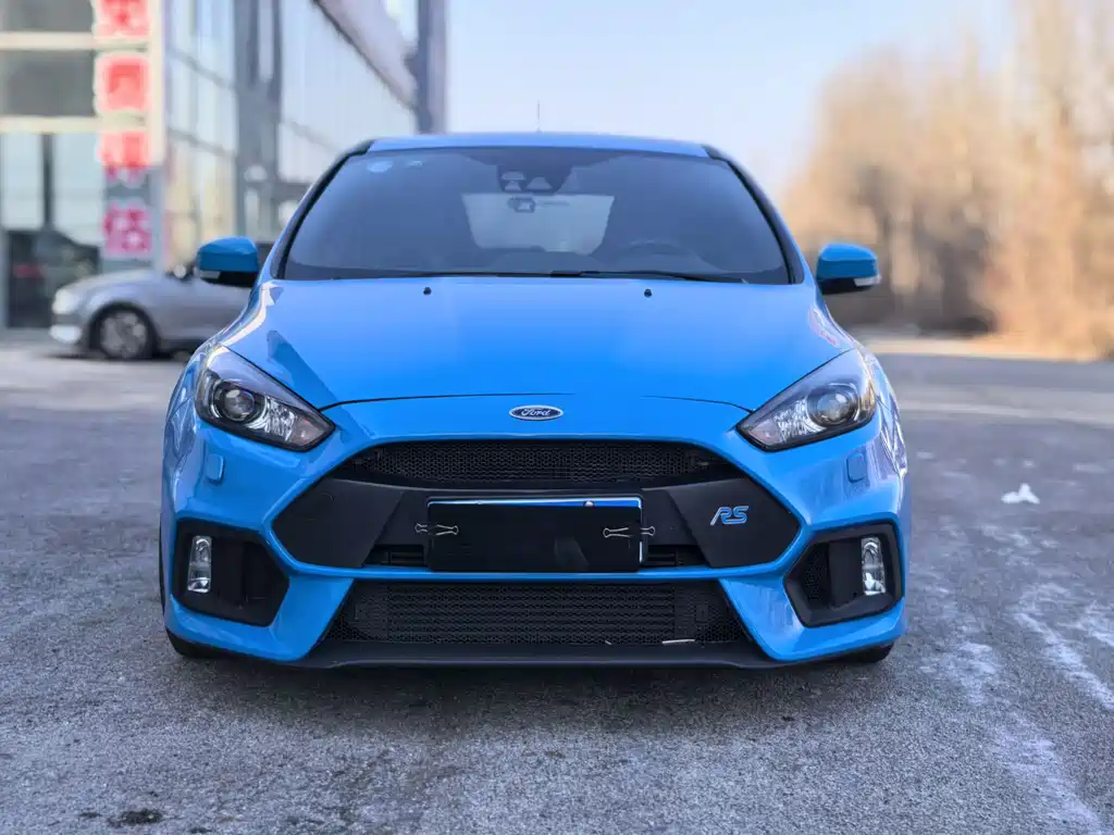 Focus (Import) 2.3 T RS Track