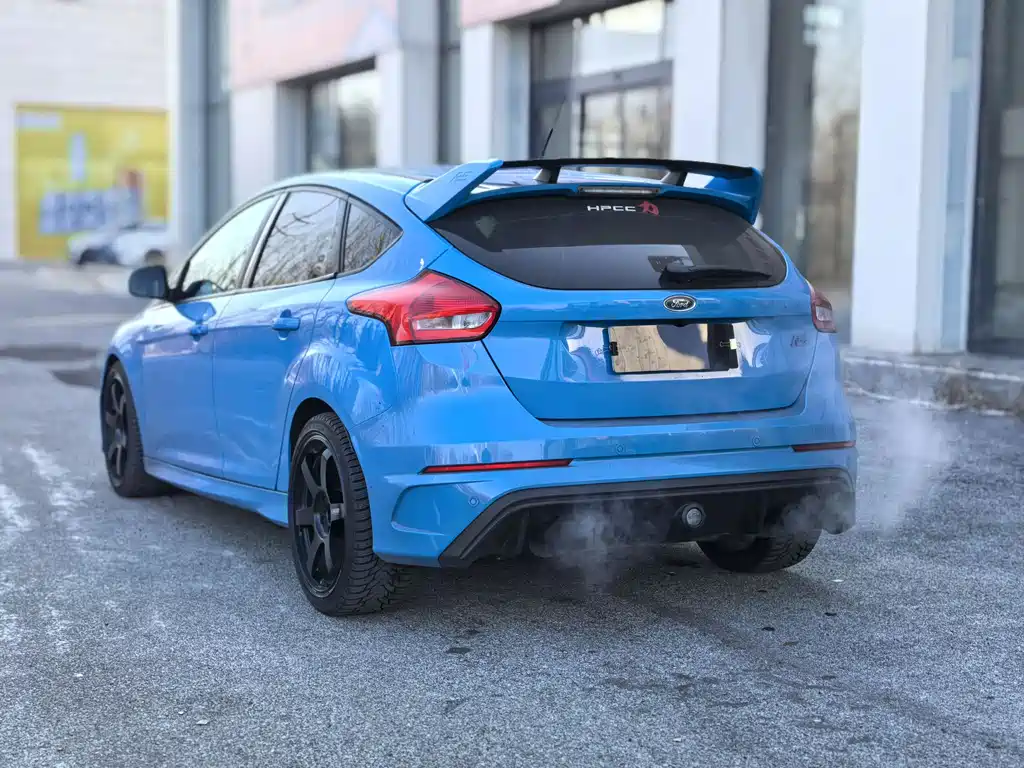 Focus (Import) 2.3 T RS Track