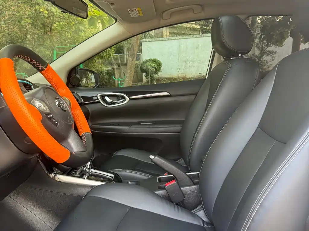 Sylphy 1.6 XV CVT Connected Premium CN-VI