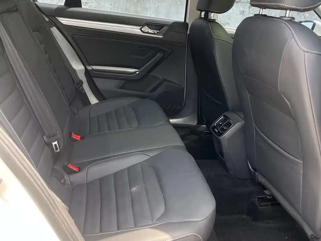 Lamando 280 TSI DSG Comfort
