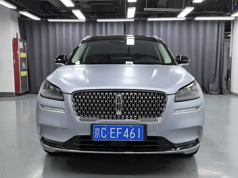 Lincoln Corsair 2.0 T 2 WD Graceful