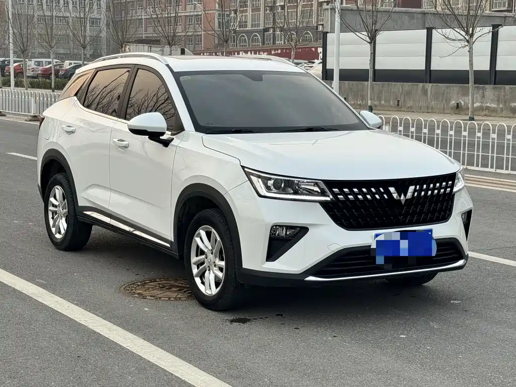 Wuling Xingchi 五菱星驰 2022款 1.5 L 手动自在型