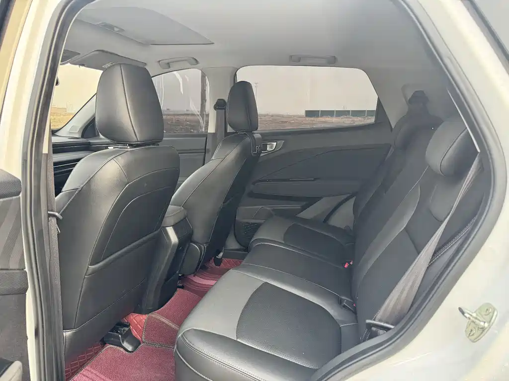 Wuling Xingchi 五菱星驰 2022款 1.5 L 手动自在型