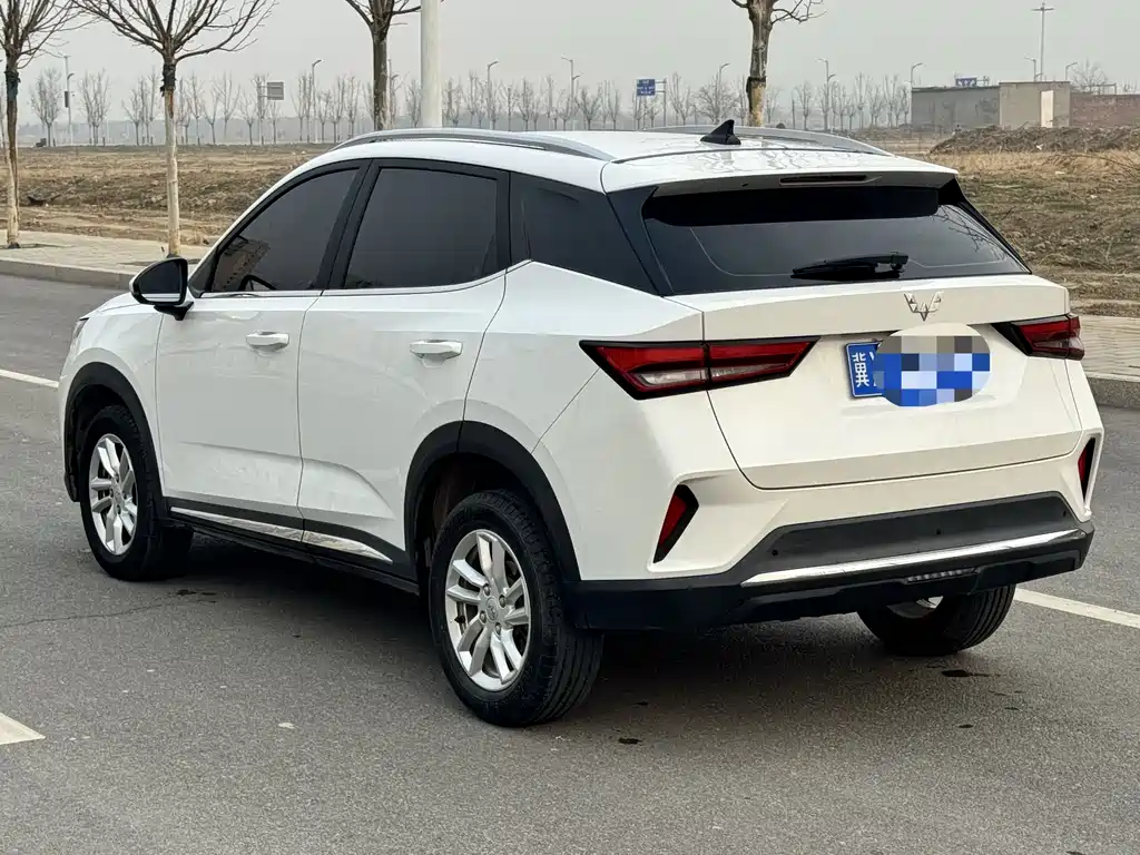 Wuling Xingchi 五菱星驰 2022款 1.5 L 手动自在型