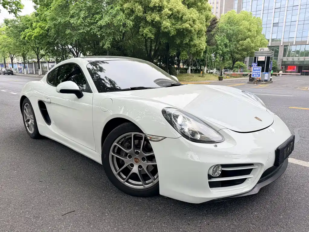 Cayman Cayman Style Edition 2.7 L