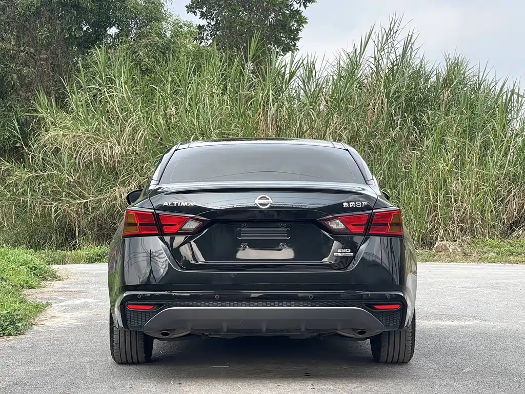 Teana 2.0 T XL Smart Progress