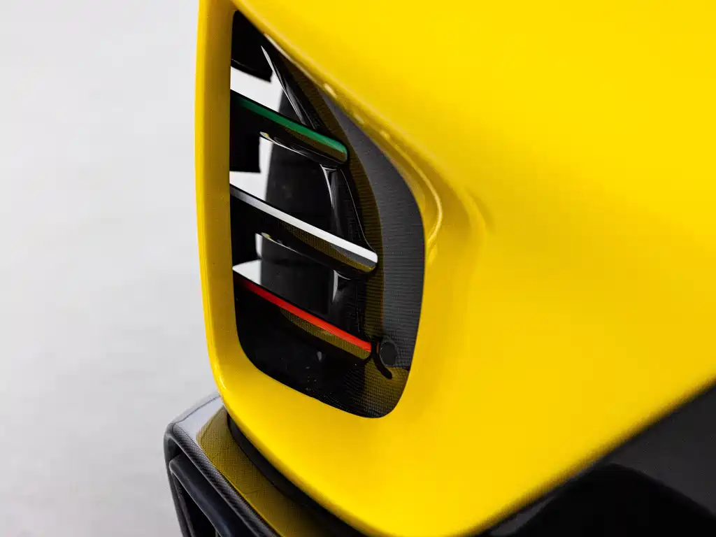 Ferrari 812 法拉利812 2021款 6.5 L Competizione