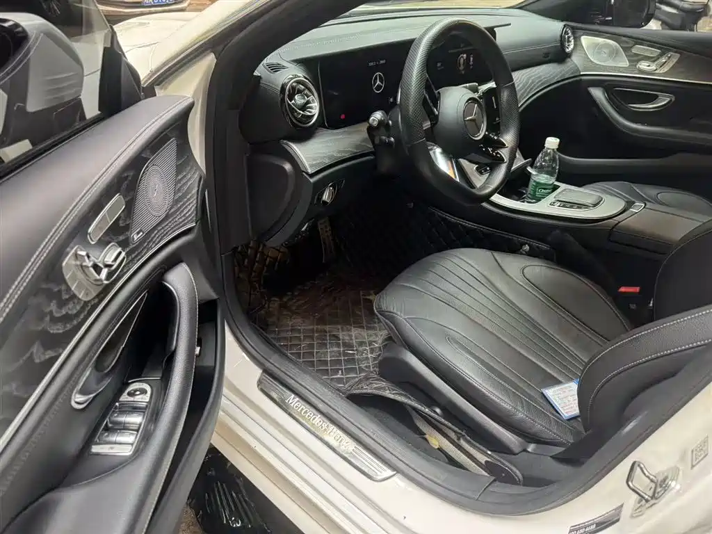 Mercedes-Benz CLS Facelift CLS 300 Luxury